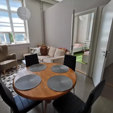 Stunning 2-bed In *